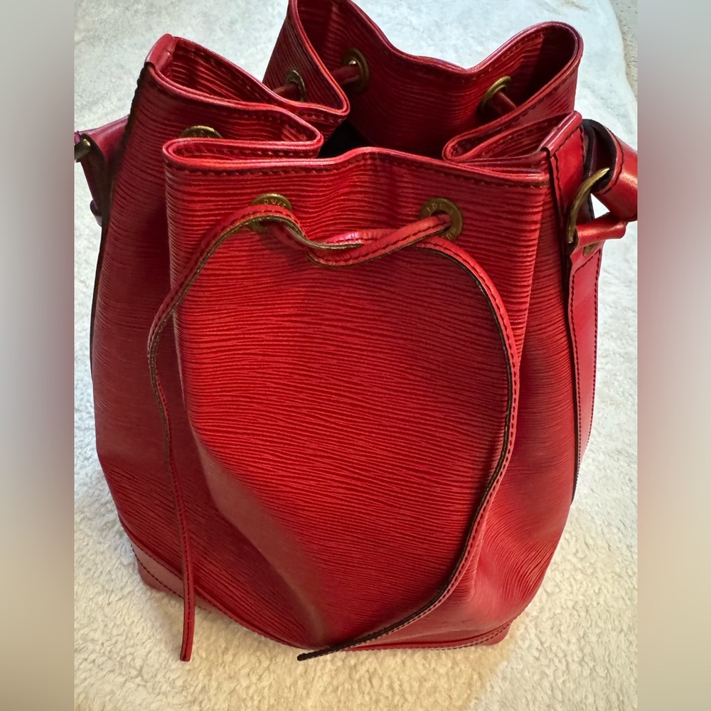 Louis Vuitton Red Drawstring Women Bag